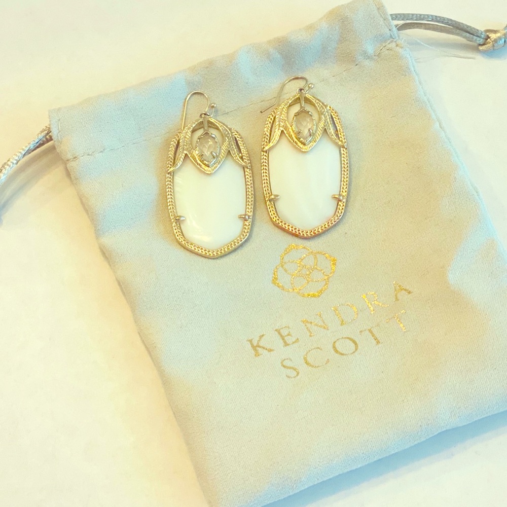 Kendra Scott White & Gold Danielle Drop Earrings